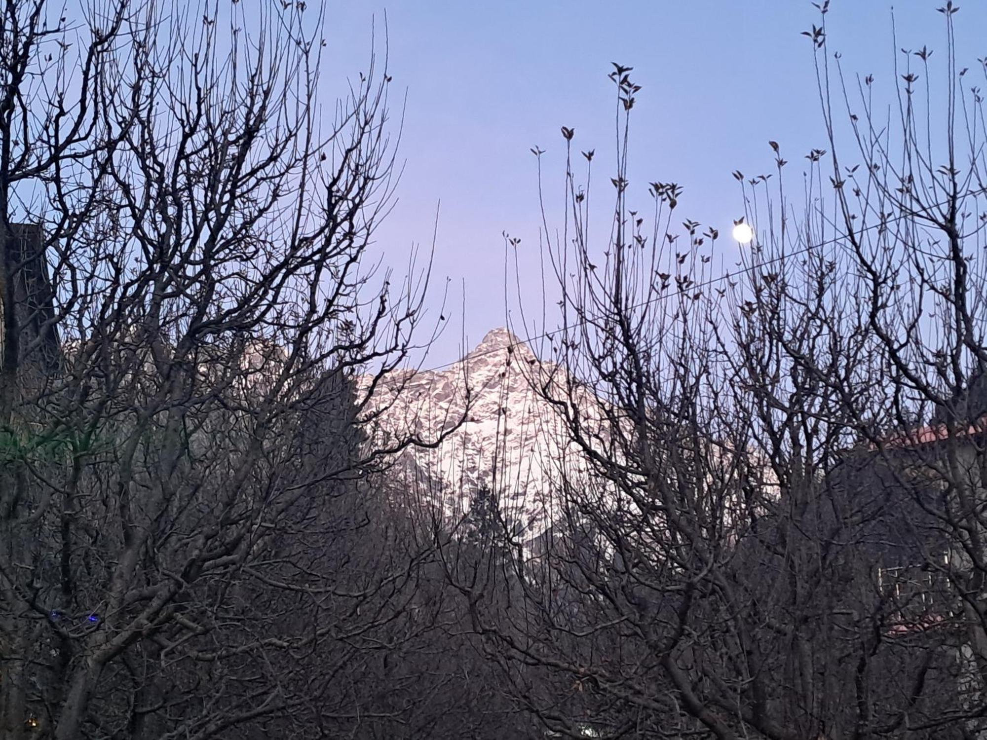 Shalom Guesthouse And Cafe Kalgha Εξωτερικό φωτογραφία